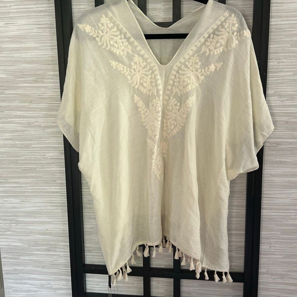 NWT Justin & Taylor boho cream ivory beige oversized tunic top fringe pompon sem